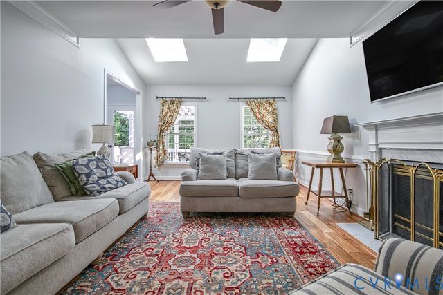 12407 Avon Lake Cir, Midlothian, VA 23114