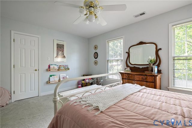 12407 Avon Lake Cir, Midlothian, VA 23114