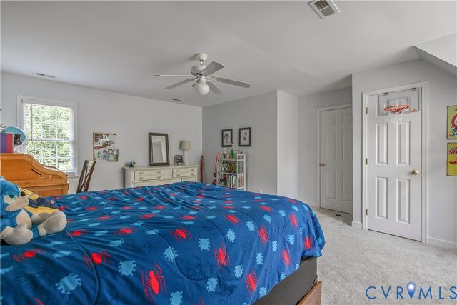 12407 Avon Lake Cir, Midlothian, VA 23114