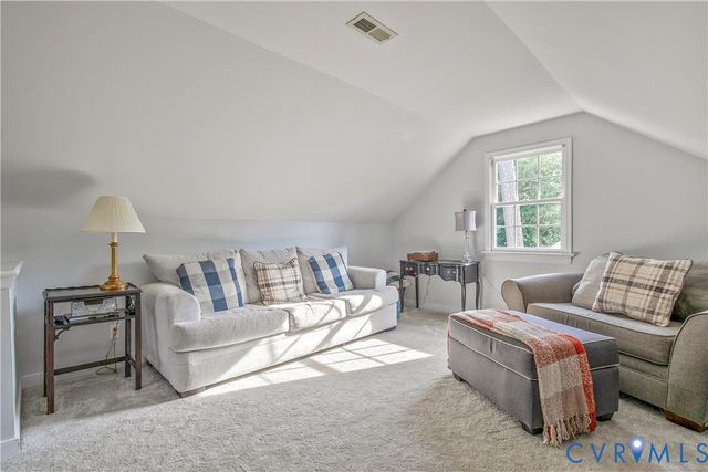 12407 Avon Lake Cir, Midlothian, VA 23114