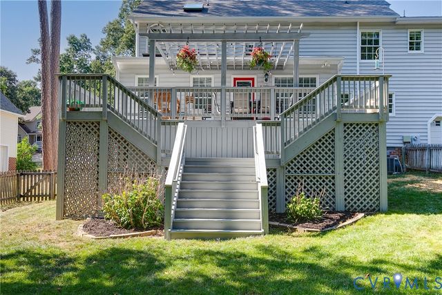 12407 Avon Lake Cir, Midlothian, VA 23114