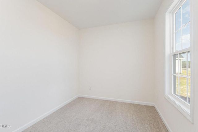 32 Littlefield Lane, La Grange, NC 28551