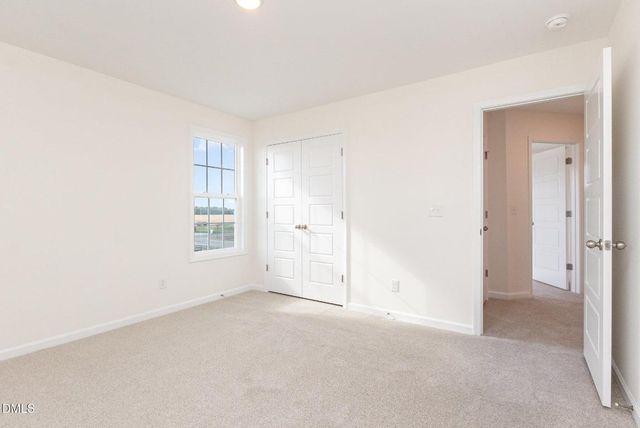 32 Littlefield Lane, La Grange, NC 28551