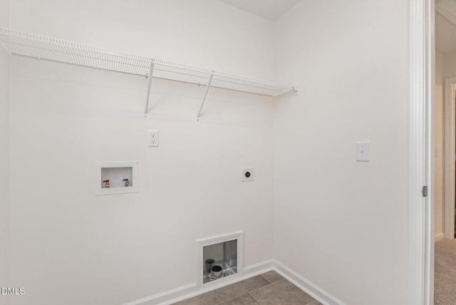 32 Littlefield Lane, La Grange, NC 28551