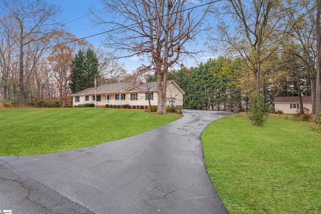 108 Cardinal Drive, Lyman, SC 29365