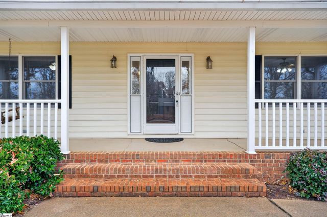 108 Cardinal Drive, Lyman, SC 29365