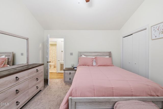 500 Woodcroft Parkway 8a, Durham, NC 27713