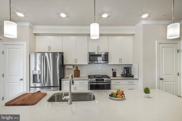 15535 SMOKE BOX WAY, Woodbridge, VA 22191