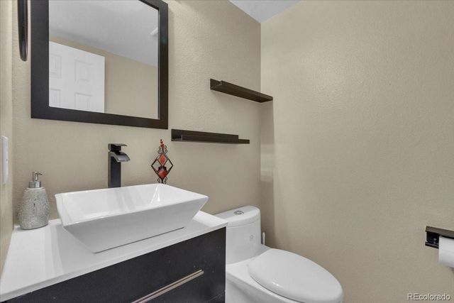 15406 E Dorado Avenue, Centennial, CO 80015