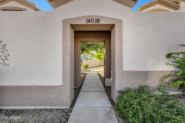 14028 N EDGEWORTH Drive A, Fountain Hills, AZ 85268