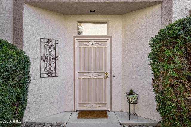 14028 N EDGEWORTH Drive A, Fountain Hills, AZ 85268