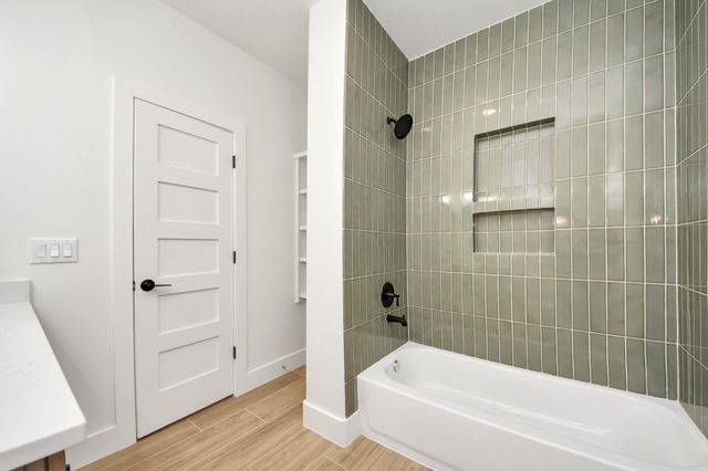 5811 County Road 675b, Rosharon, TX 77583