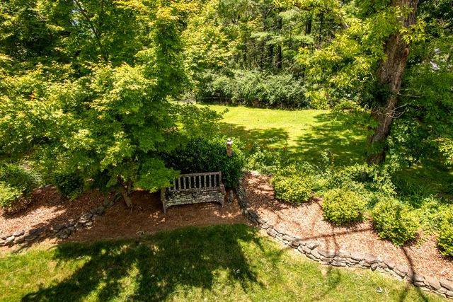 1008 Fort Stephenson Terrace, Lookout Mountain, TN 37350