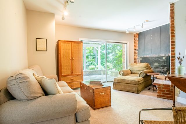 1008 Fort Stephenson Terrace, Lookout Mountain, TN 37350