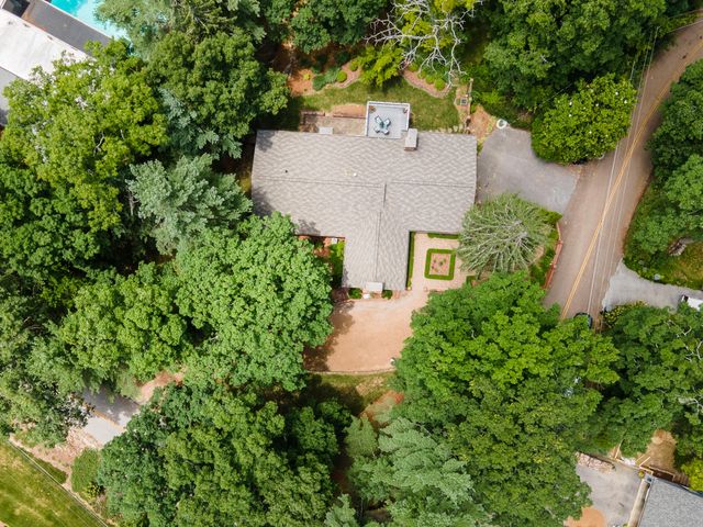 1008 Fort Stephenson Terrace, Lookout Mountain, TN 37350