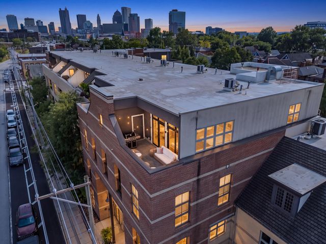 825 N 4th Street, 410, Columbus, OH 43215