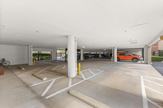 825 N 4th Street, 410, Columbus, OH 43215