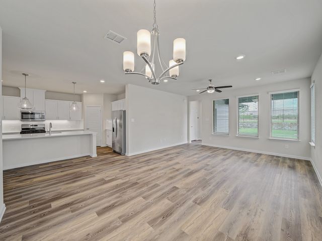 1832 Holland Drive, Van Alstyne, TX 75495