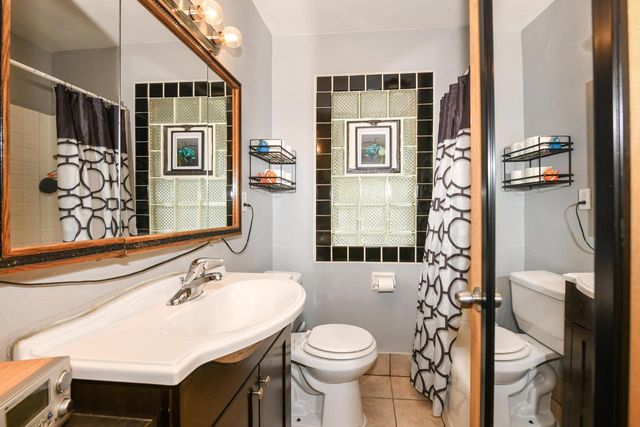 2426 5th AVENUE, South Milwaukee, WI 53172