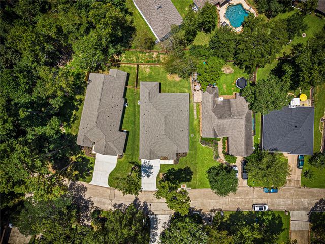 12410 Browning Drive, Montgomery, TX 77356