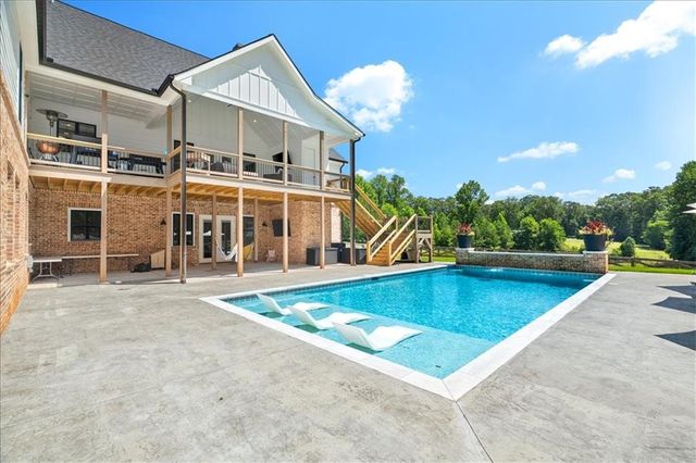 1380 Cronic Town Road, Auburn, GA 30011