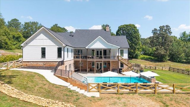 1380 Cronic Town Road, Auburn, GA 30011