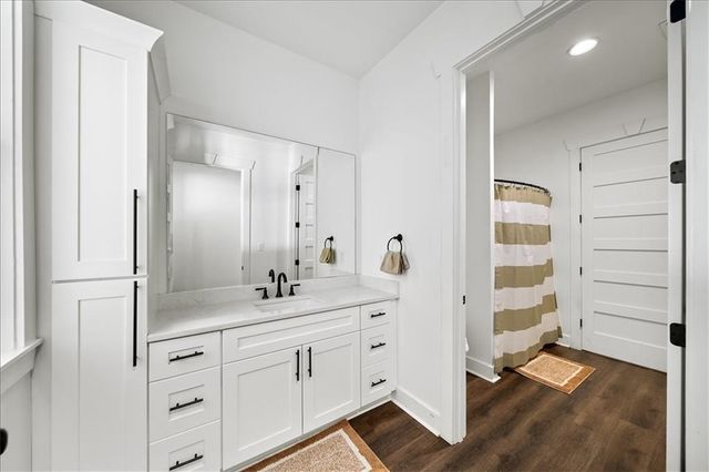 1380 Cronic Town Road, Auburn, GA 30011