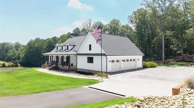 1380 Cronic Town Road, Auburn, GA 30011