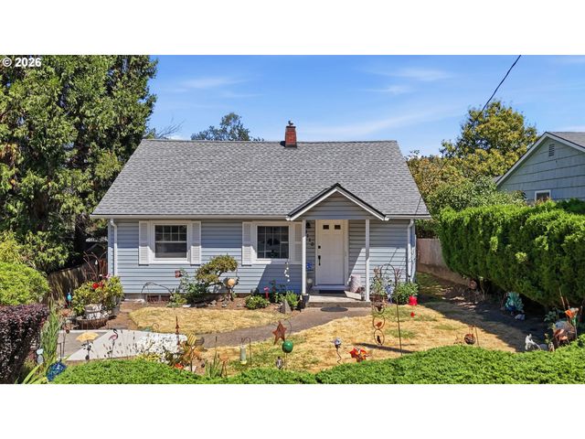 3115 Sw ILLINOIS St, Portland, OR 97239
