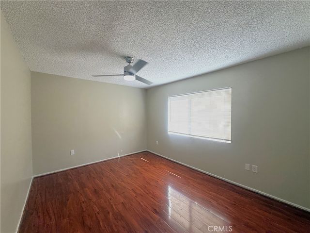 13466 Almetz Street, Sylmar, CA 91342