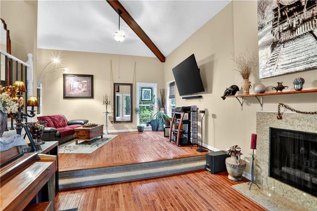 3865 Mabry NE Road, Roswell, GA 30075