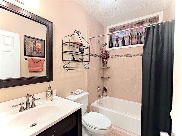 3865 Mabry NE Road, Roswell, GA 30075