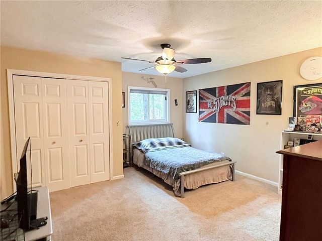 3865 Mabry NE Road, Roswell, GA 30075