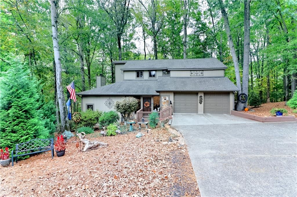 3865 Mabry NE Road, Roswell, GA 30075