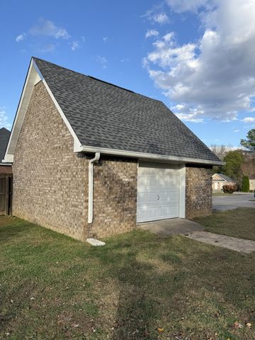 61 Old Mill Way, Fayetteville, TN 37334