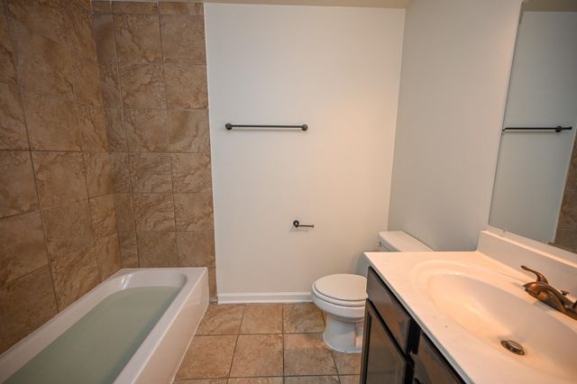 10249 STERLING RIDGE DR, Cordova, TN 38018