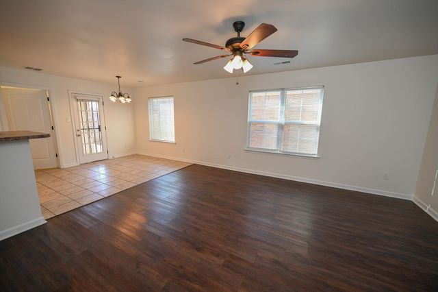 10249 STERLING RIDGE DR, Cordova, TN 38018