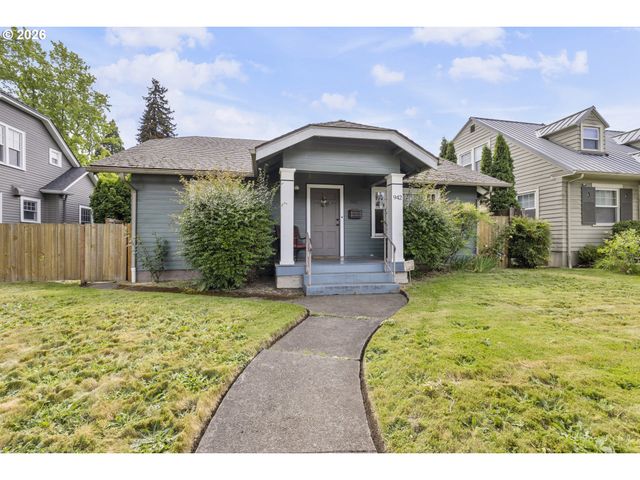 942 Ne SUMMER St, Salem, OR 97301