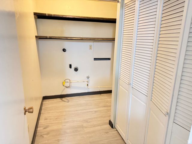 4685 PORTER AVE, South Ogden, UT 84403