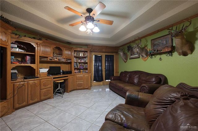 413 W Colin Kelly Street, Rio Grande City, TX 78582