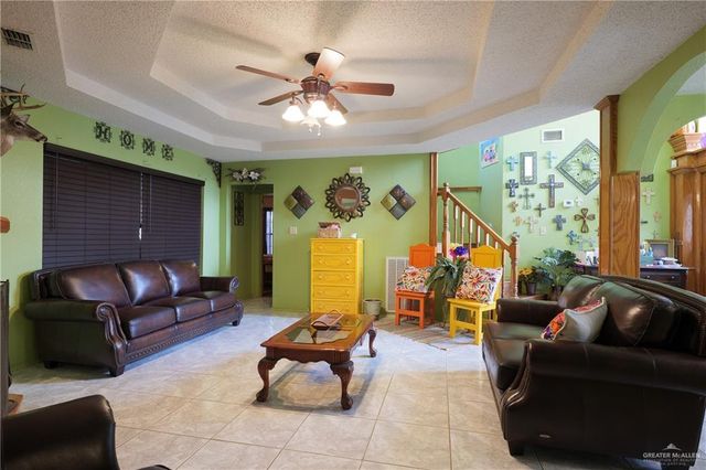 413 W Colin Kelly Street, Rio Grande City, TX 78582