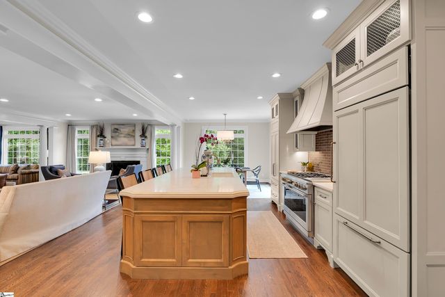7 Weatherby Drive, Greenville, SC 29615