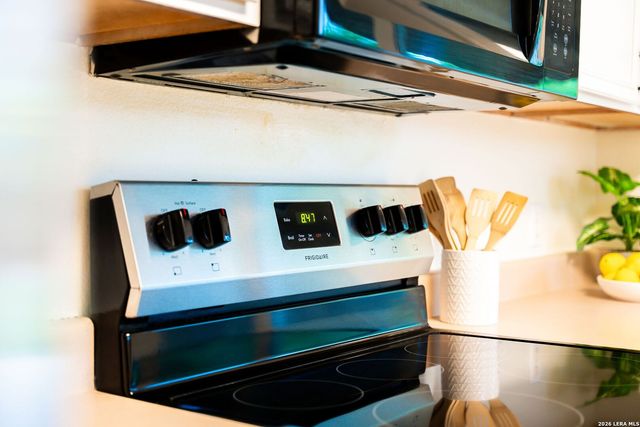 8154 HEIGHTS VLY, Converse, TX 78109