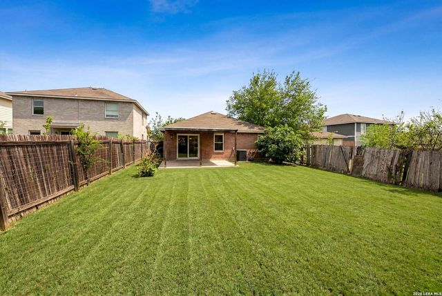 8154 HEIGHTS VLY, Converse, TX 78109