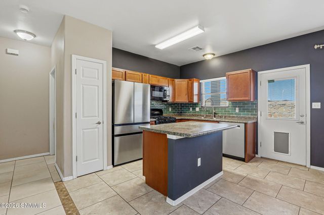 2818 San Elizario Court, Las Cruces, NM 88007