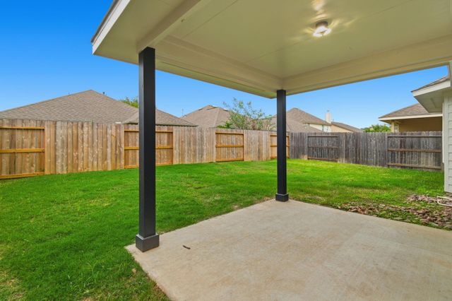 10159 Rose Willow Lane, Brookshire, TX 77423