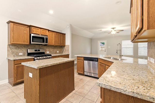 10159 Rose Willow Lane, Brookshire, TX 77423