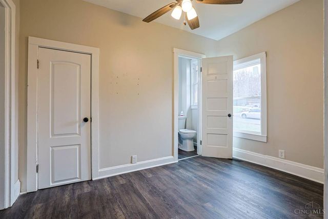 3765 Iona Avenue, Cincinnati, OH 45213