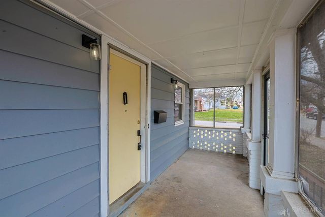 3765 Iona Avenue, Cincinnati, OH 45213