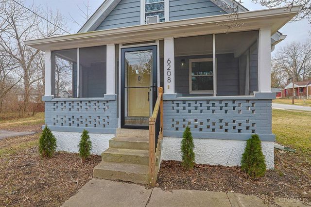 3765 Iona Avenue, Cincinnati, OH 45213